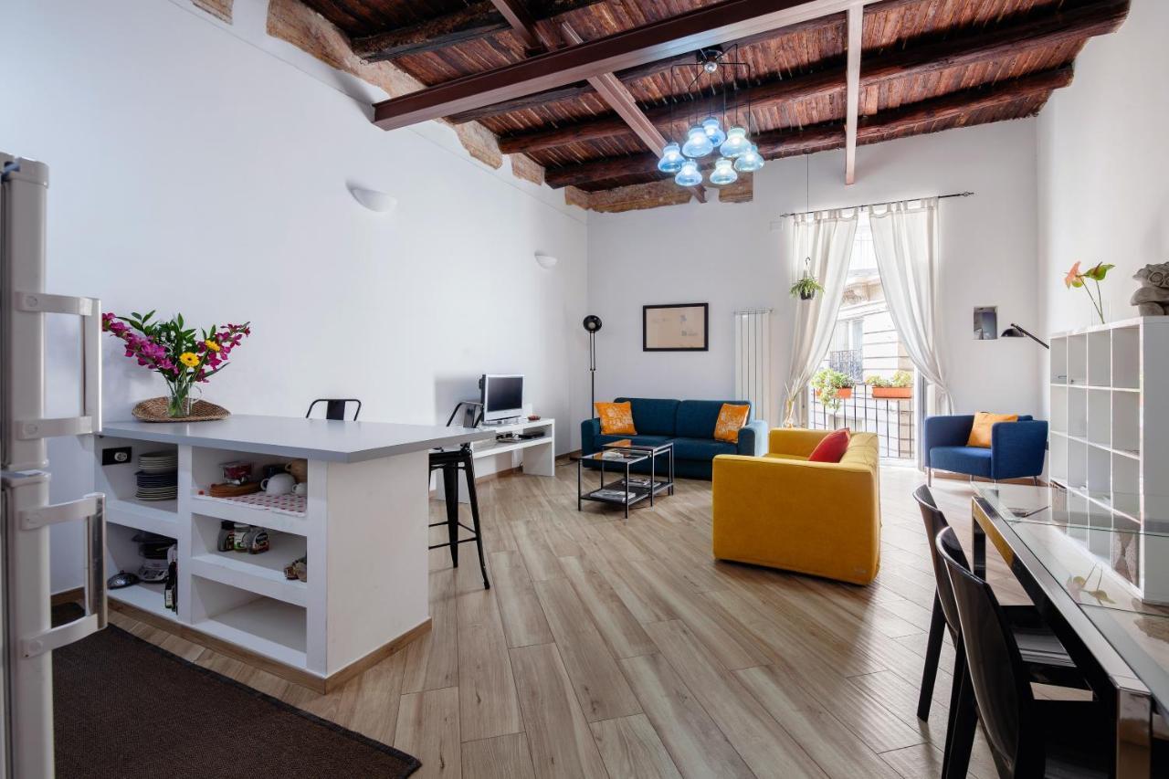 Appartamento Moderno Nel Centro Storico 나폴리 외부 사진